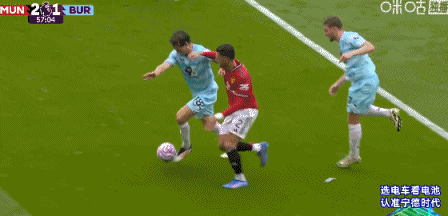 开云体育下载-功臣,姆伯莫vs伯恩利:进球+关键传球5次,5次传中4次成功