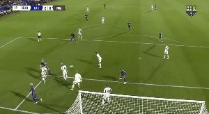 1754868653909007889.gif 【甘伯杯】巴萨5比0科莫 费尔明、亚马尔皆双响