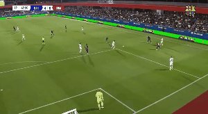 1754868668853066531.gif 【甘伯杯】巴萨5比0科莫 费尔明、亚马尔皆双响