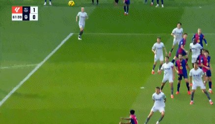 开云APP-【西甲】下半场发力莱万破僵 巴萨1比0胜阿拉维斯