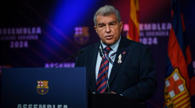 1729333121402014638.png 开云体育官网-拉波尔塔:巴萨已成功实现自救 对弗利克非常满意