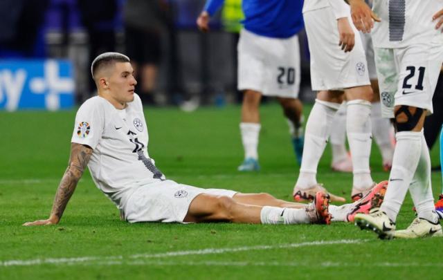 1719881908376094136.jpg 开云体育下载-【观察】锋线狂奔防线超神 斯洛文尼亚遗憾告别