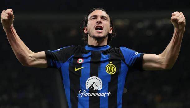 1709172021136028057.jpg 开云体育下载-还有谁?!4轮16球!领跑12分!国米杀疯了!赢麻了!