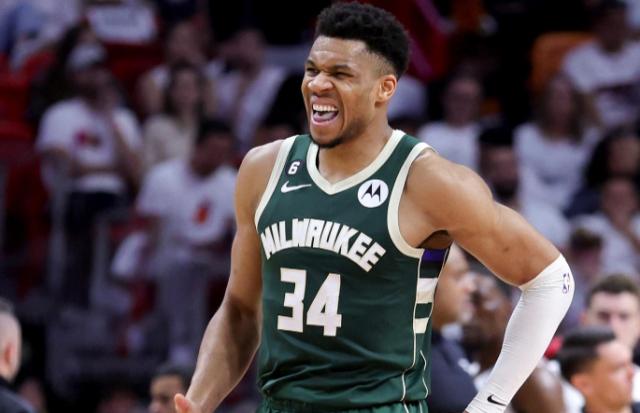 1692939687369077261.png 字母哥拒绝利拉德式忠诚 未做好提前续约的准备