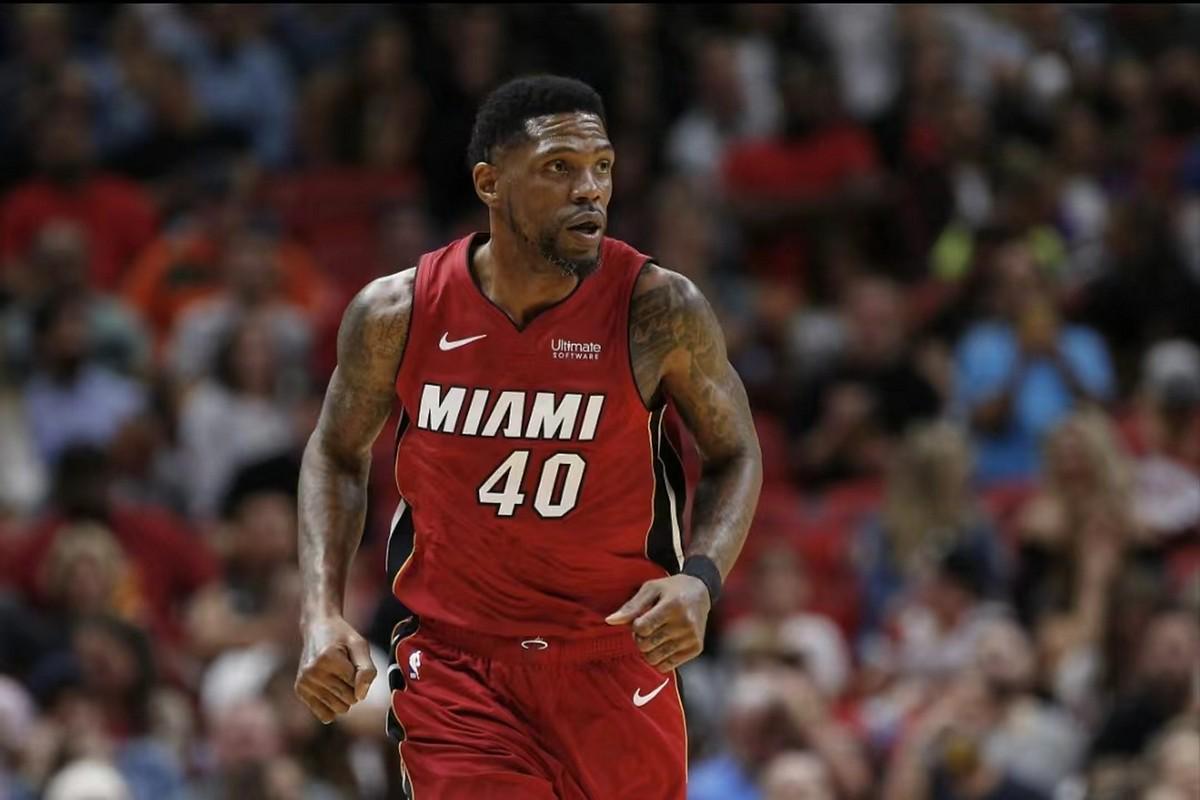 开云APP-小人物也会被记住!这6人非明星球员却得到球队认可 成功退役球衣