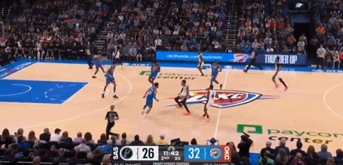 雷霆复仇马刺避免被四杀！亚历山大连续111场20+ 两次侵犯文班引争议|俄克拉荷马雷霆队|圣安东尼奥马刺队|谢伊·吉尔杰斯-亚历山大|路易斯-威廉姆斯|篮板_新浪体育_新浪新闻