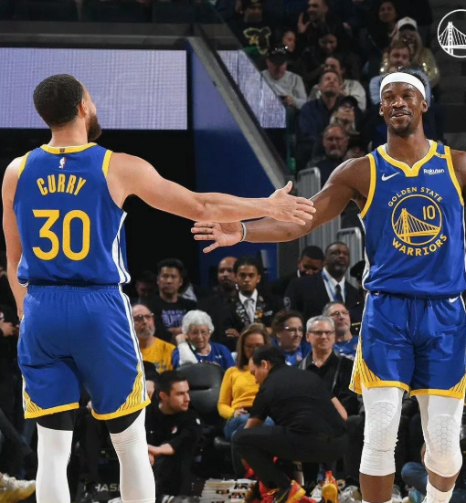 开云APP-巴特勒报销！勇士开启交易！送走未来核心，或无奈重建|吉米·巴特勒|斯蒂芬·库里|库明加|金州勇士队|乔纳森·库明加_新浪体育_新浪新闻