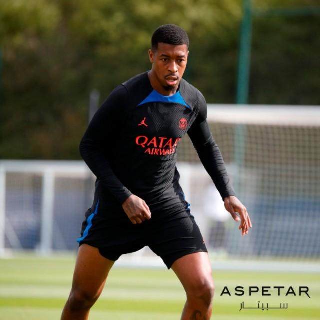 1663079733717059522.jpg 开云体育下载-【早报】莱万脚软!拜仁真对巴萨“血脉压制”?