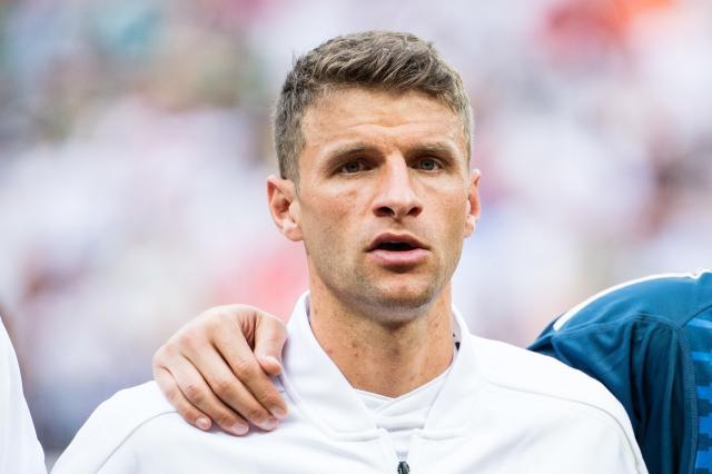 1663079961397018695.jpg 开云体育下载-【早报】莱万脚软!拜仁真对巴萨“血脉压制”?