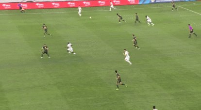 开云体育下载-【中超】张玉宁2球弗兰克马修斯建功 国安2比2浙江