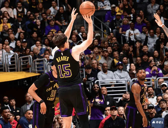 开云APP-ESPN预测明日比赛：湖人胜率34.4%，掘金胜率65.6%