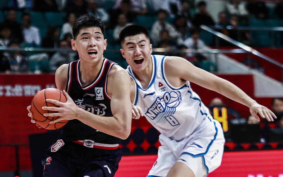 崔永熙球衣换号，和国家队友相同！焦泊乔迎首秀，任骏飞没退役？