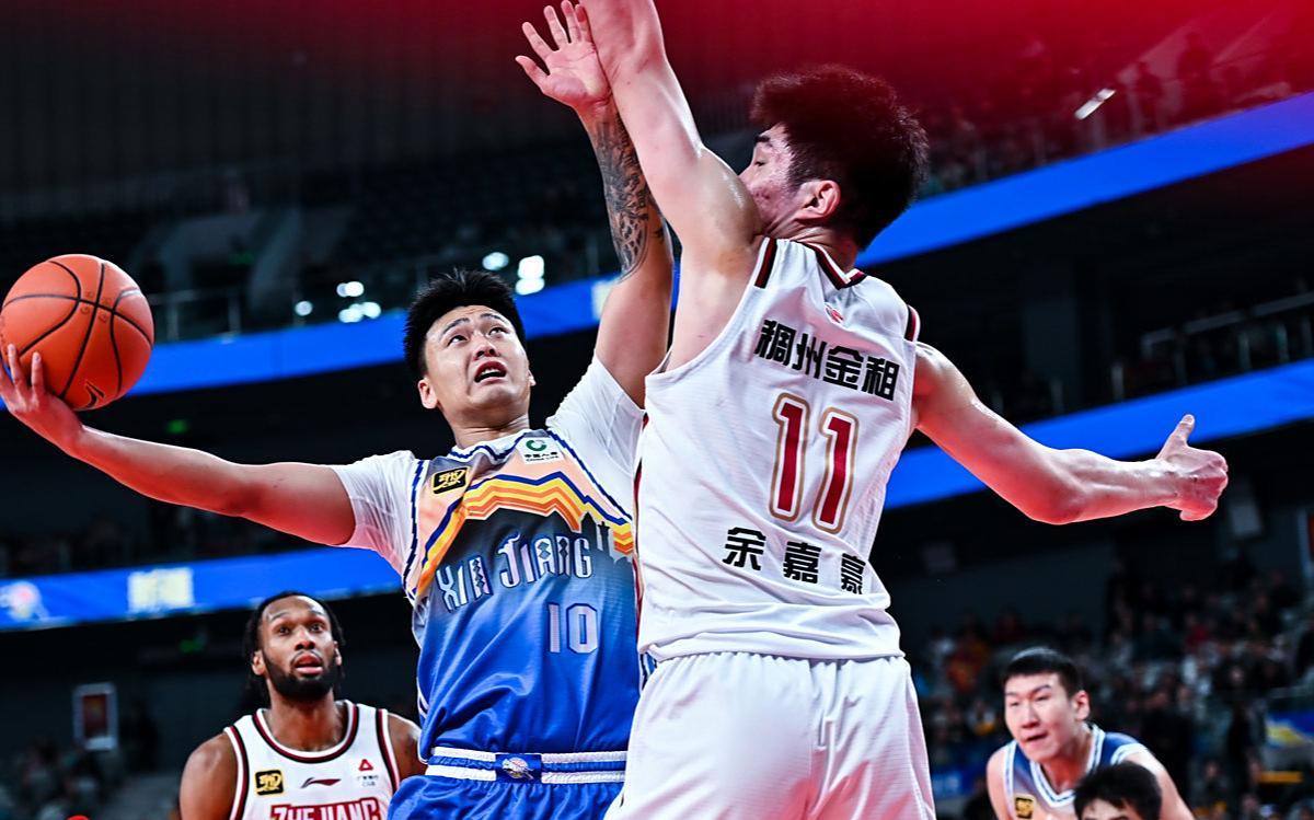 崔永熙球衣换号，和国家队友相同！焦泊乔迎首秀，任骏飞没退役？