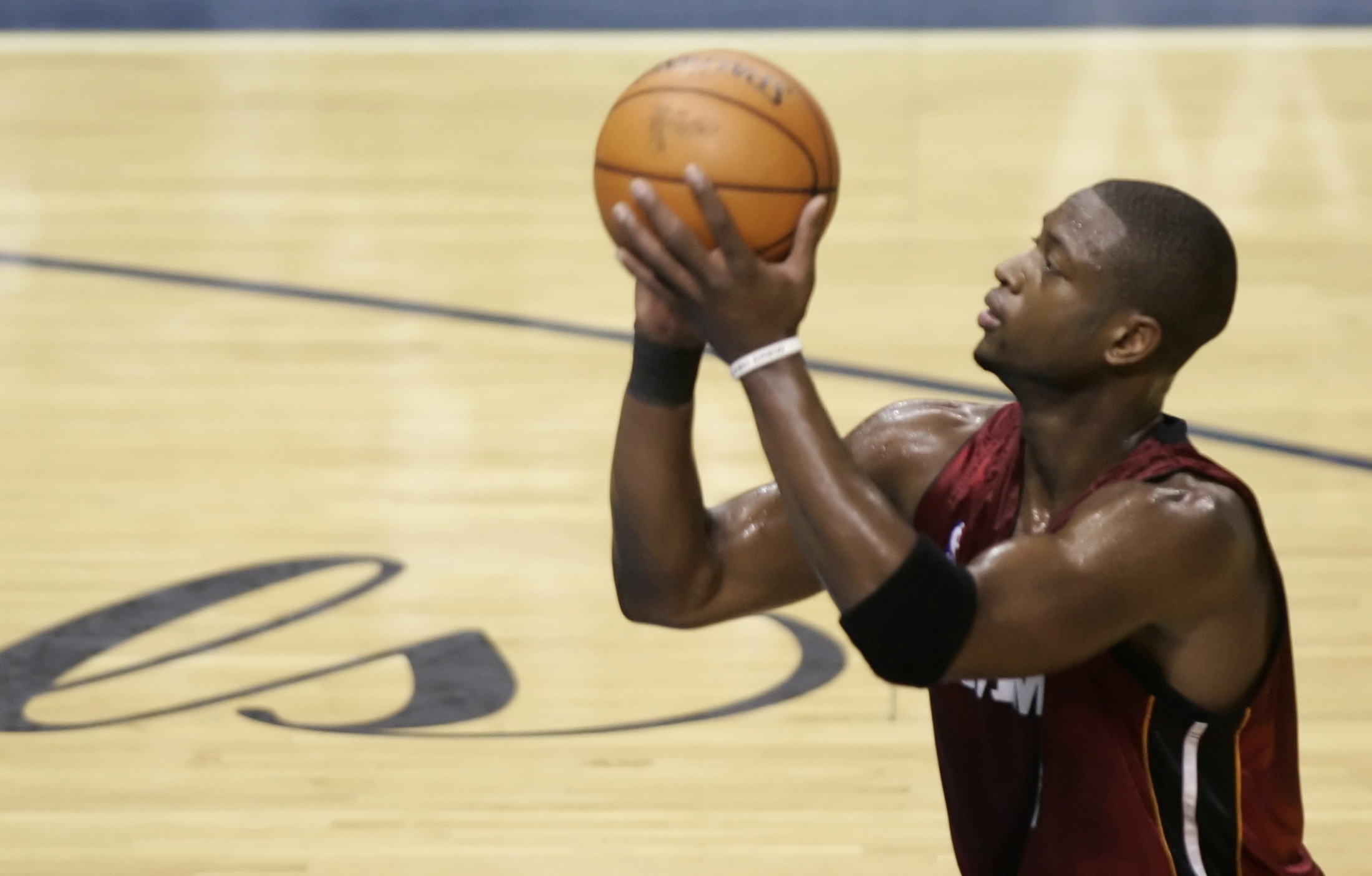 开云体育官网-总进球榜人均名人堂？老詹超天勾 保罗差5球进前40 三少库赞在列