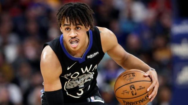 开云APP-从弃儿到宠儿 普尔成勇士二阵核心期待更高飞跃