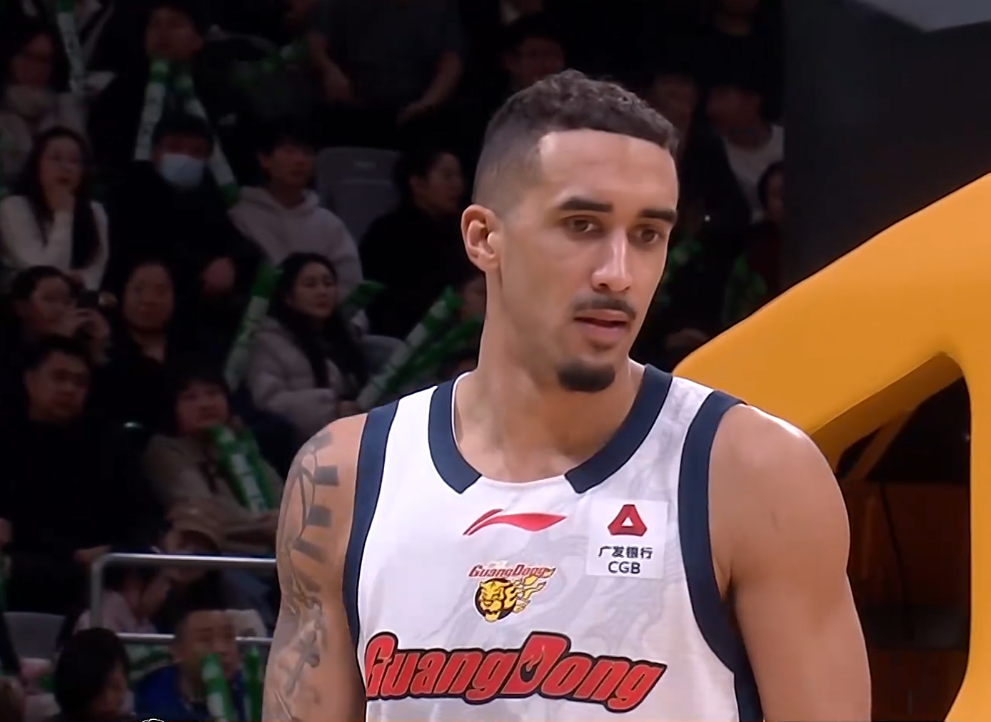 开云体育下载-广东名记质疑CBA裁判：广东队做不行，为何其他球队做就可以