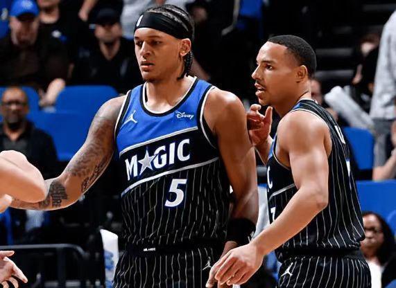 KAIYUN-米切尔45+4+4+5三分！骑士逆转双杀魔术夺4连胜 班凯罗37+10