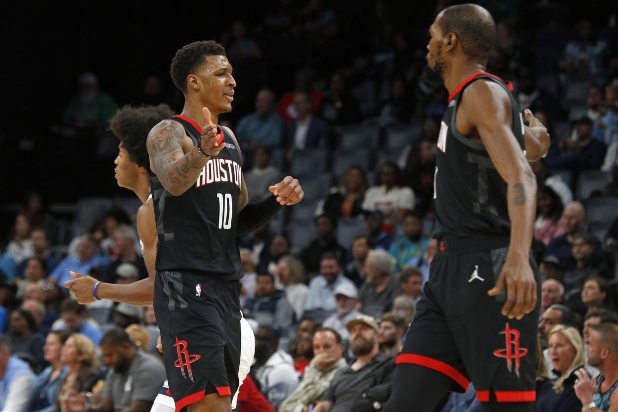 开云体育下载-火箭3首发1替补缺阵，混编10人阵容临时上线！3笔底薪签约太超值