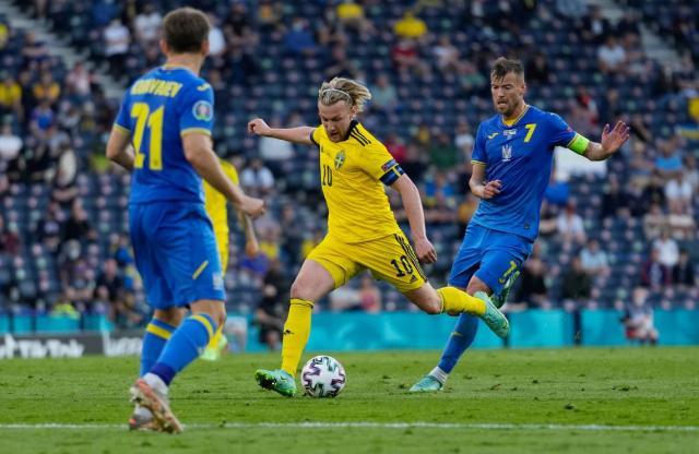 开云APP-算对加时赛算不到红牌，保守瑞典葬送最佳福斯贝里