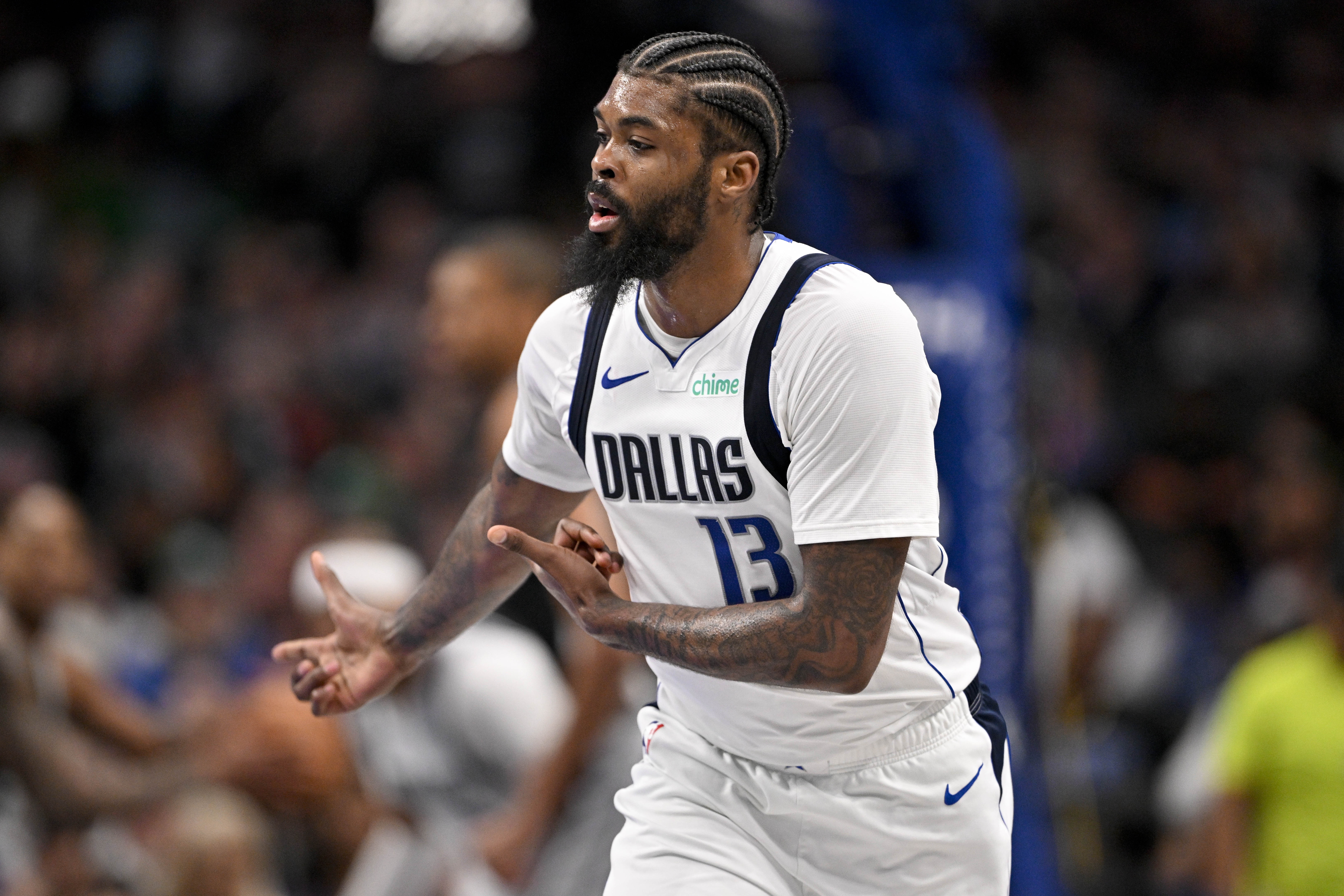 开云体育下载-获胜功臣！马绍尔首发32分钟 12中8&amp;8罚全中砍下25分5板7助